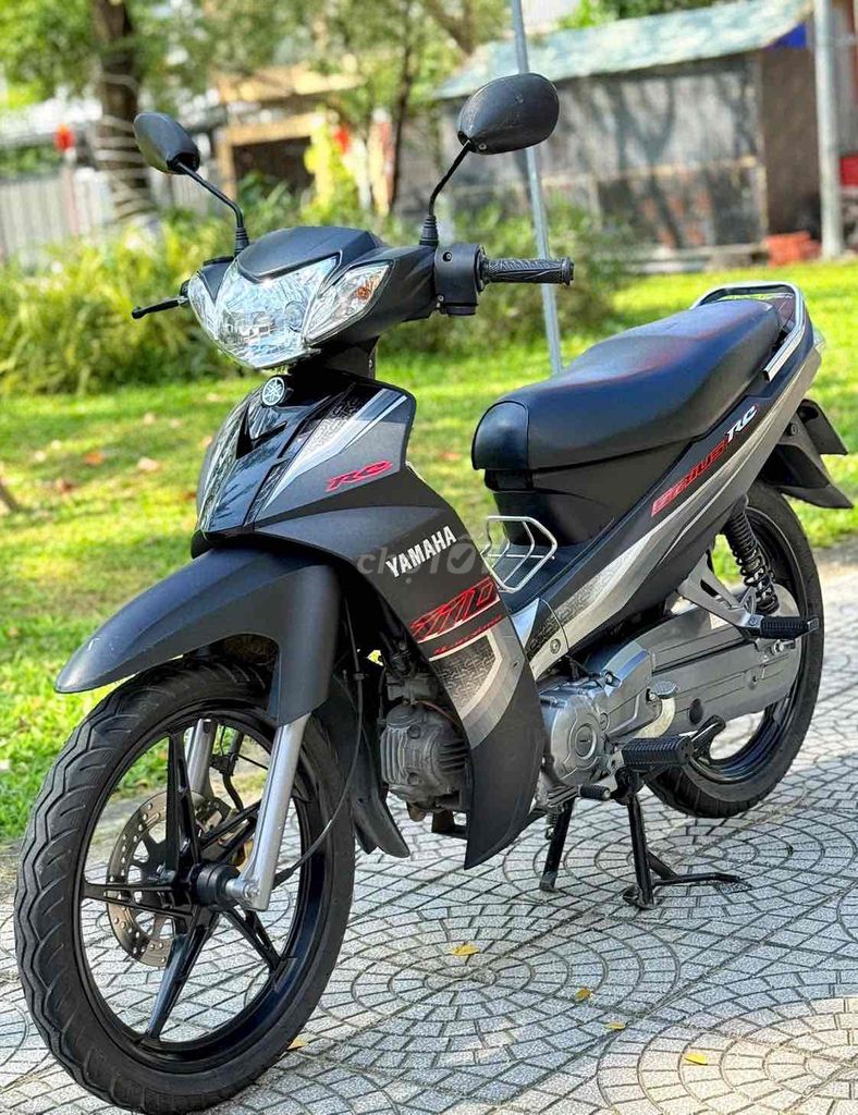 Фото 2: Yamaha Sirius 2022 Số sàn Đen