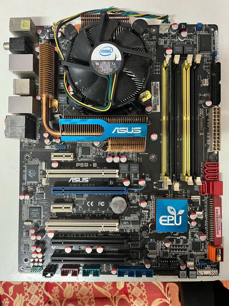 Комбо Материнская плата ASUS P5Q-E Процессор E7200 ОЗУ 1GB