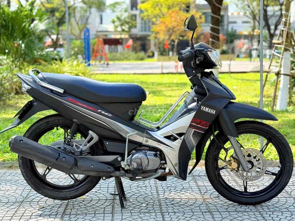Фото 3: Yamaha Sirius 2022 Số sàn Đen