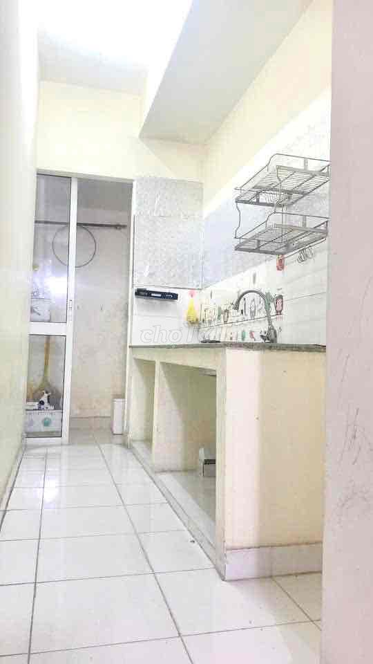 Фото 3: Собственник сдаёт квартиру 55 м², 2 спальни, 2 санузла
