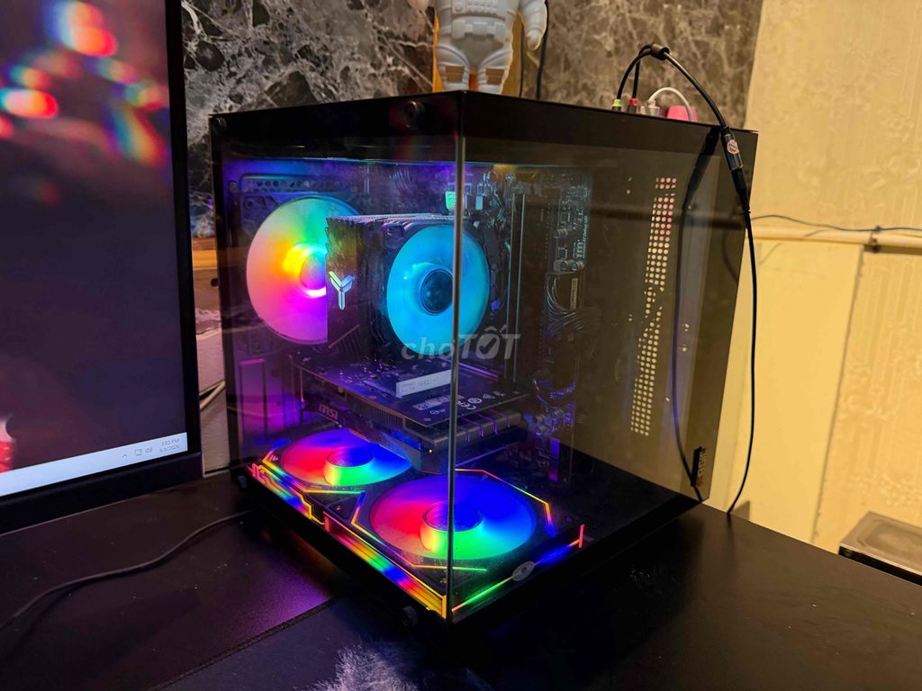 Фото 2: ПК i5-12400F 16GB/512GB SSD GTX 1650 и монитор 32 4K