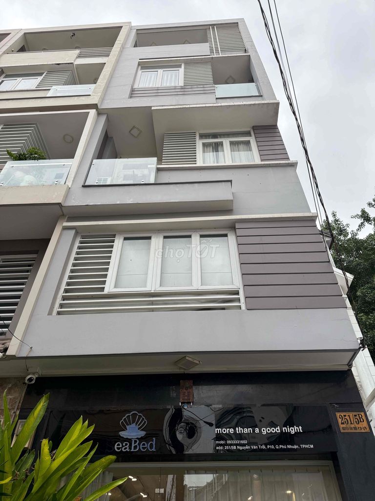 Продажа дома в центре квартала Фу Нюан