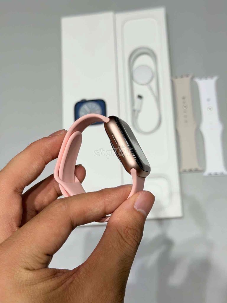 Фото 2: Apple Watch Series 6, розовый алюминий