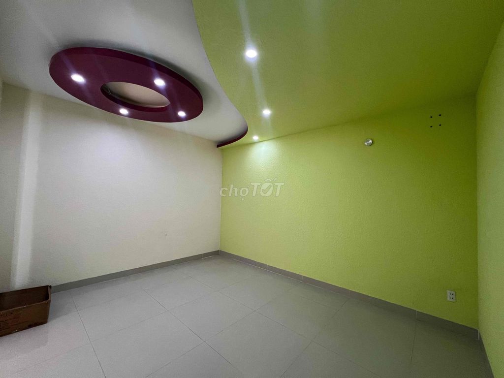 Сдается комната для женщин. 15 м²