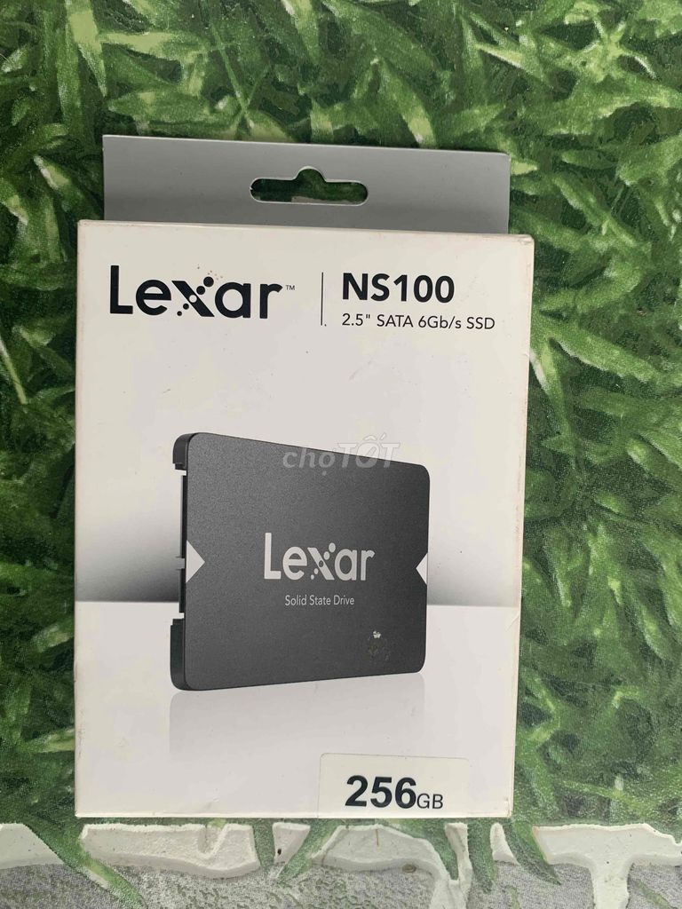 SSD 256G, осталась гарантия 2 года