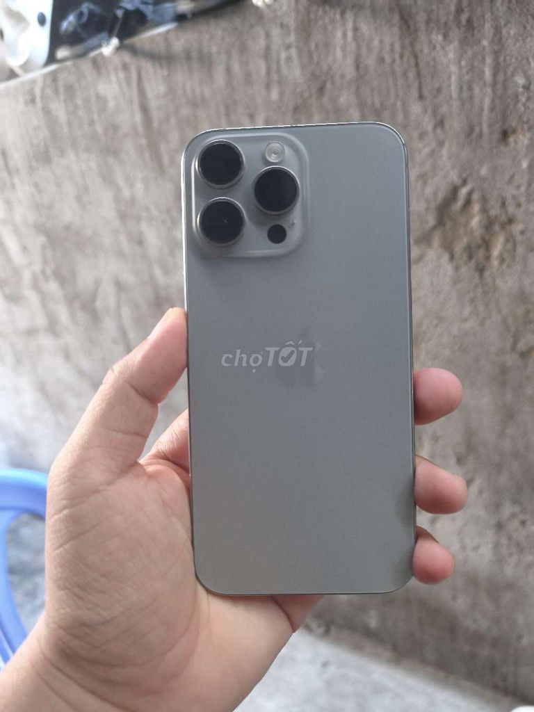 Apple iPhone 15 Pro Max Серый Вьетнам