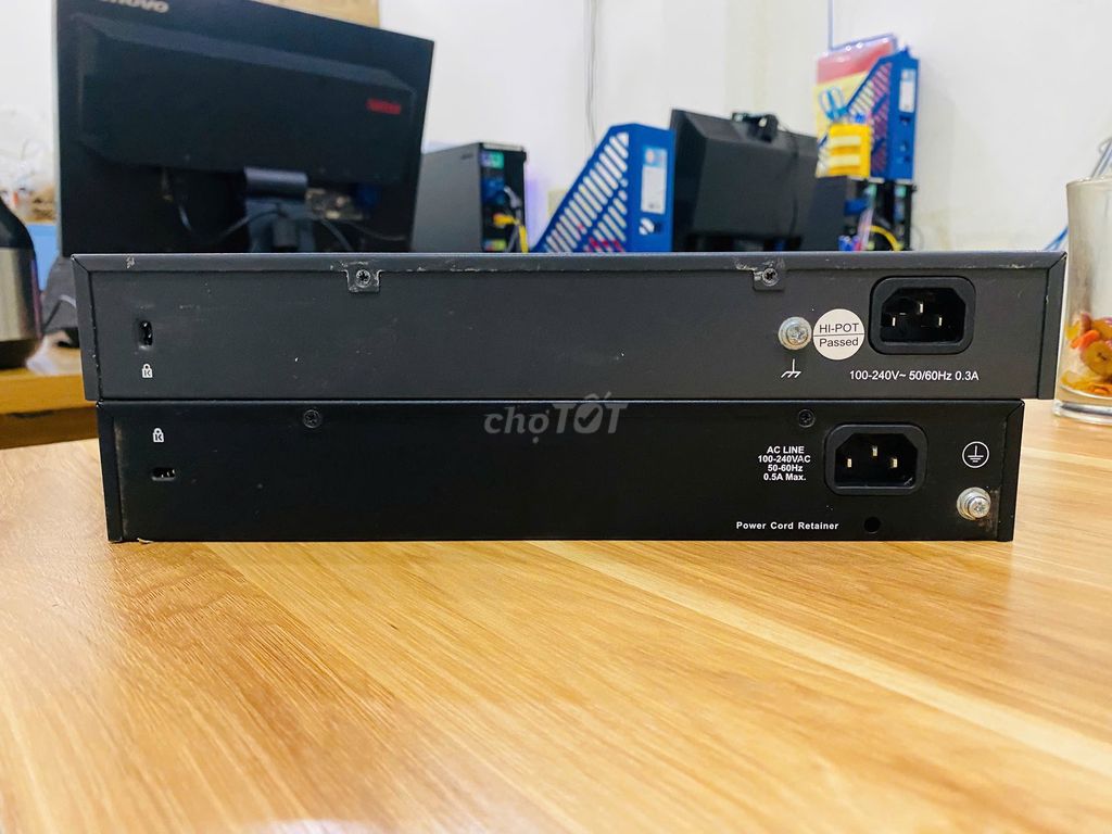 Фото 3: Сетевой коммутатор TP-Link TL-SF1024D 24 порта