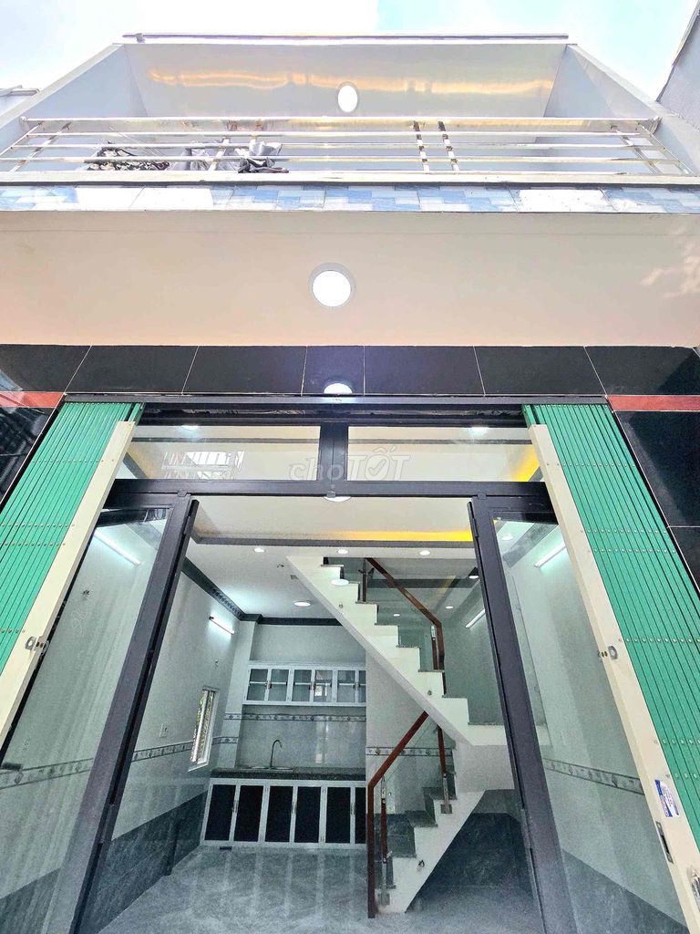 Фото 2: 1 tỷ 400 nhà 1 lầu, gần quận 7 gần cầu Phú Xuân