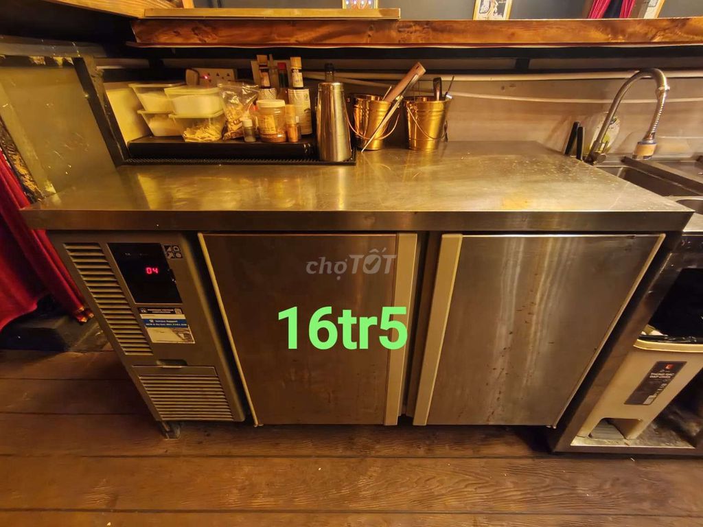 Tủ lạnh công nghiệp Thép không gỉ Bạc