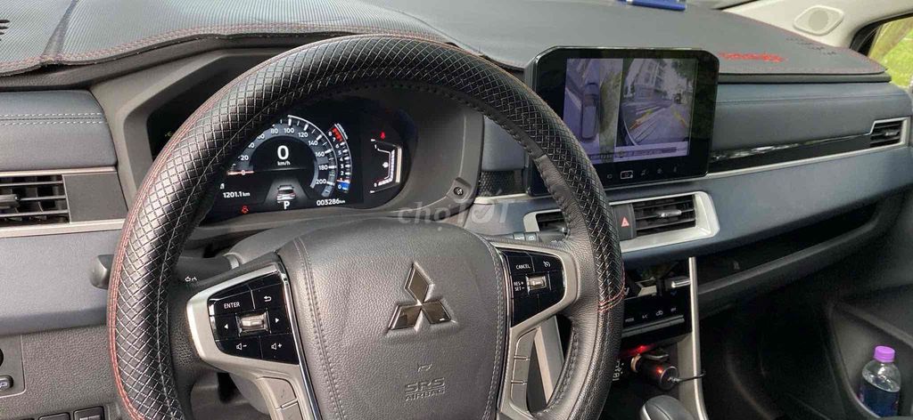 Фото 3: Mitsubishi Xpander Cross 7 мест