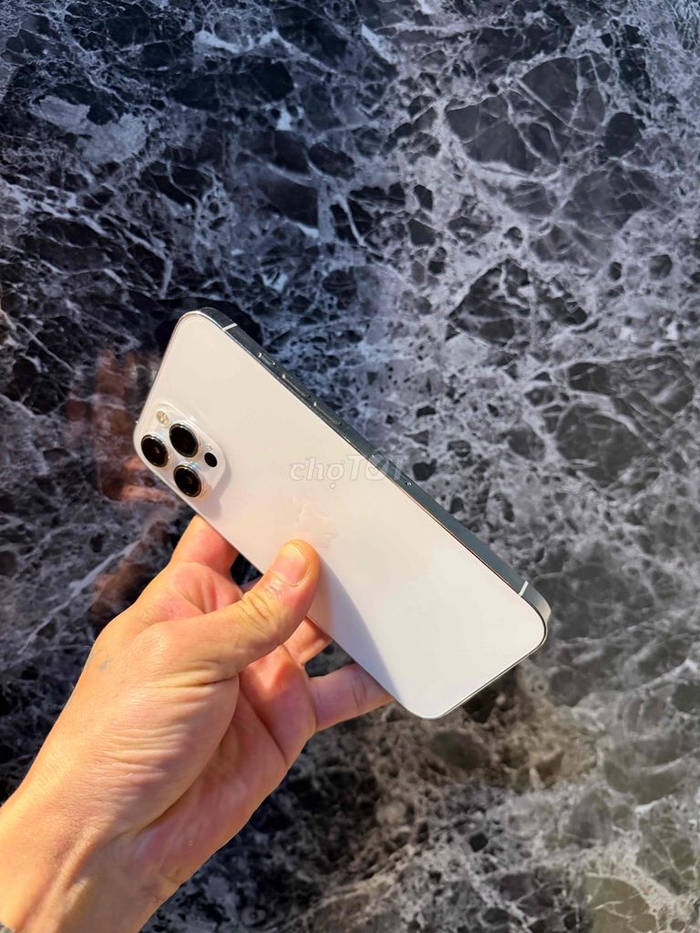 Фото 3: iPhone 12 Pro Max 128GB белый, заменена батарея