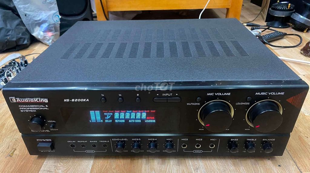 Усилитель для караоке Audioking HS-8200KA Черный 700W