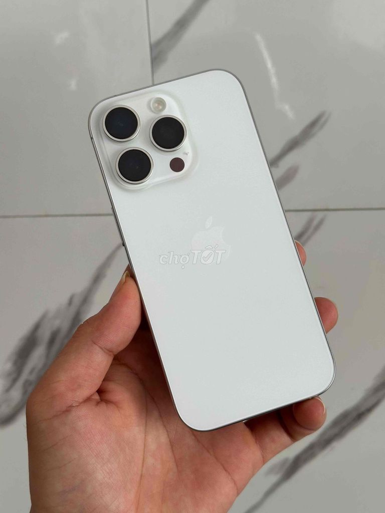 Apple iPhone 16 Pro 256GB Белый 93%
