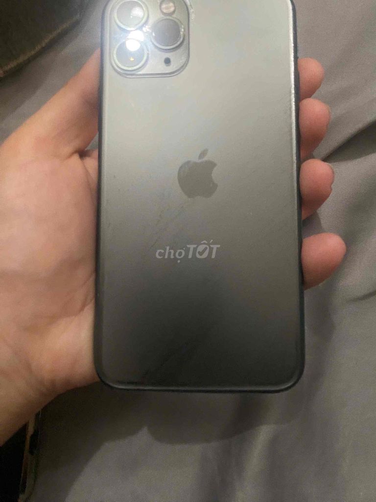 Фото 3: Apple iPhone 11 Pro 256GB синий
