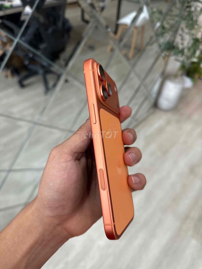 Фото 2: Apple iPhone 17 Pro Max 256GB Cam ZP/A 99%