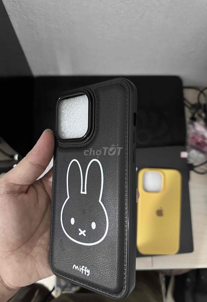 Фото 3: Ốp lưng Apple iPhone 14 Pro Max mua về không xài