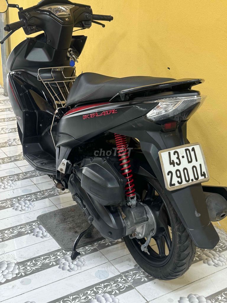Фото 3: Air Blade 125 2014 Черный матовый, супер новый 43D1-290.04