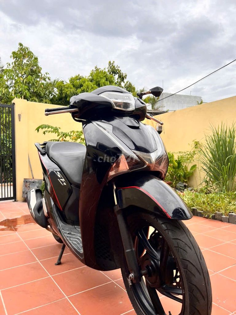 Honda SH 125 2018 Черный 57000 км