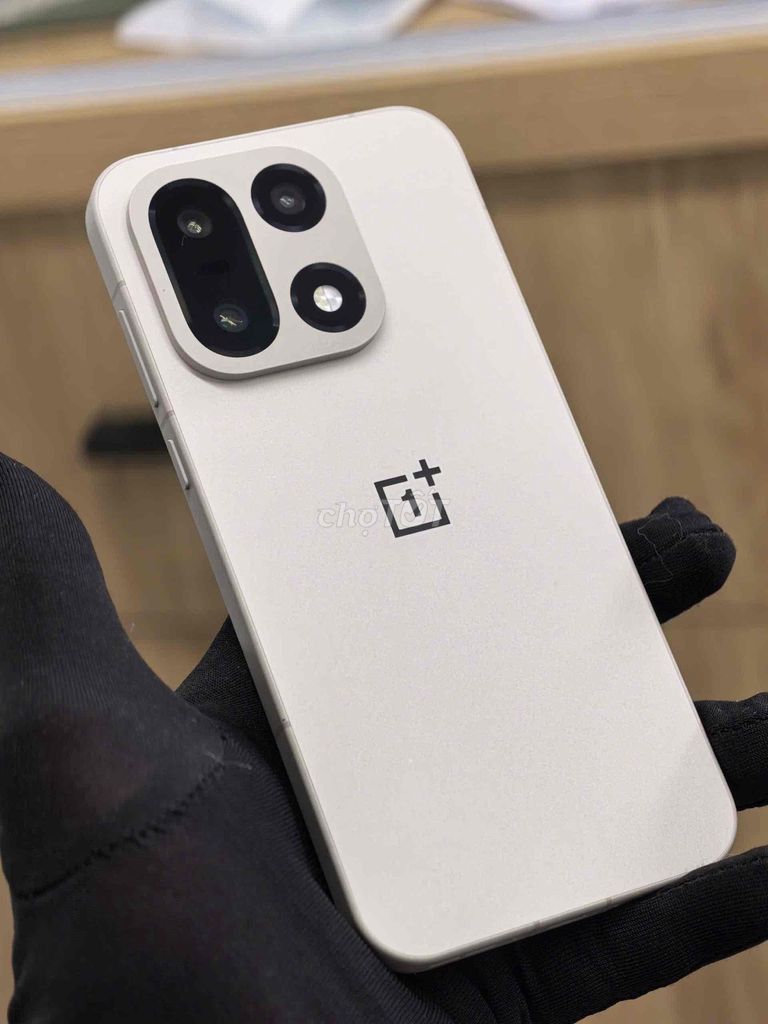 OnePlus 15 256GB Белый Snapdragon 8 Elite Gen 5