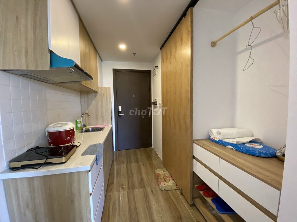 Фото 2: Студия в аренду, 35 м², цена аренды 11 млн 500 тыс. net — г-жа Ми Нюнг NVL