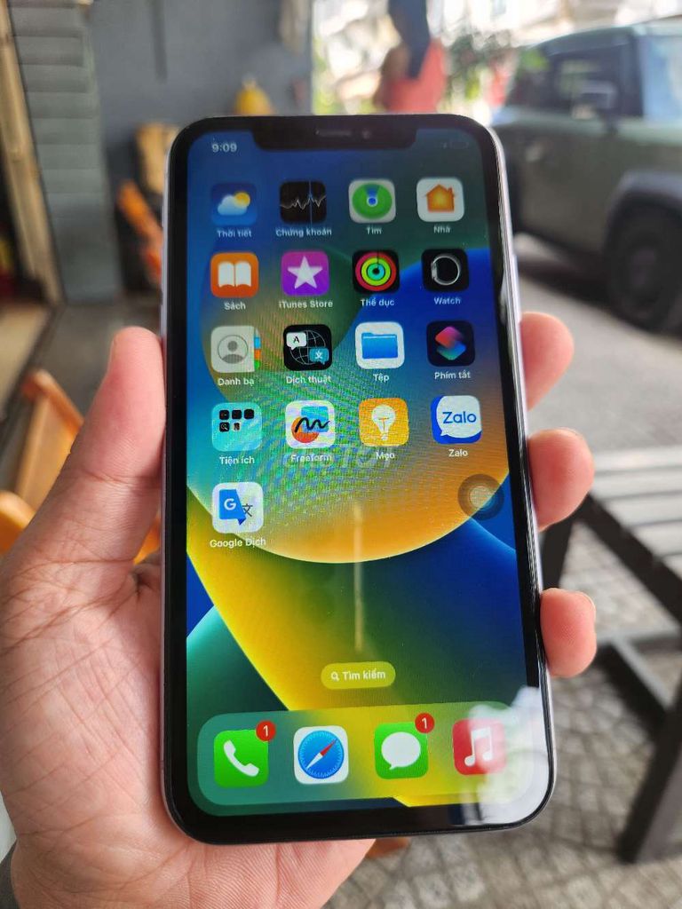 Фото 3: Продам телефон Apple iPhone 11 фиолетовый