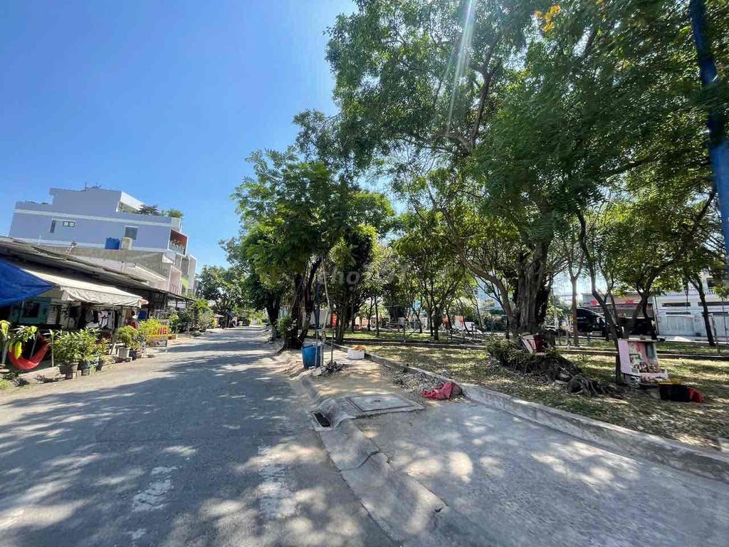 Фото 3: Офисное здание на главной дороге в районе Кху Тен Луа, площадь 200 м², 4 этажа, аренда 50 млн/мес