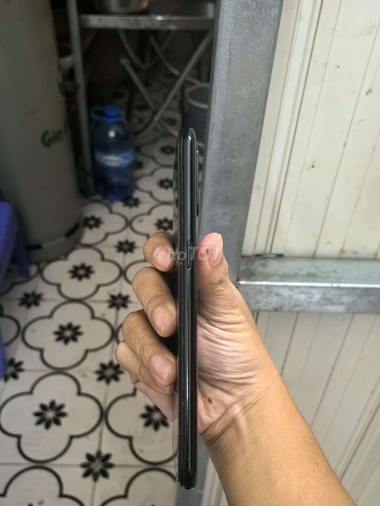 Фото 2: Oppo A31 Черный