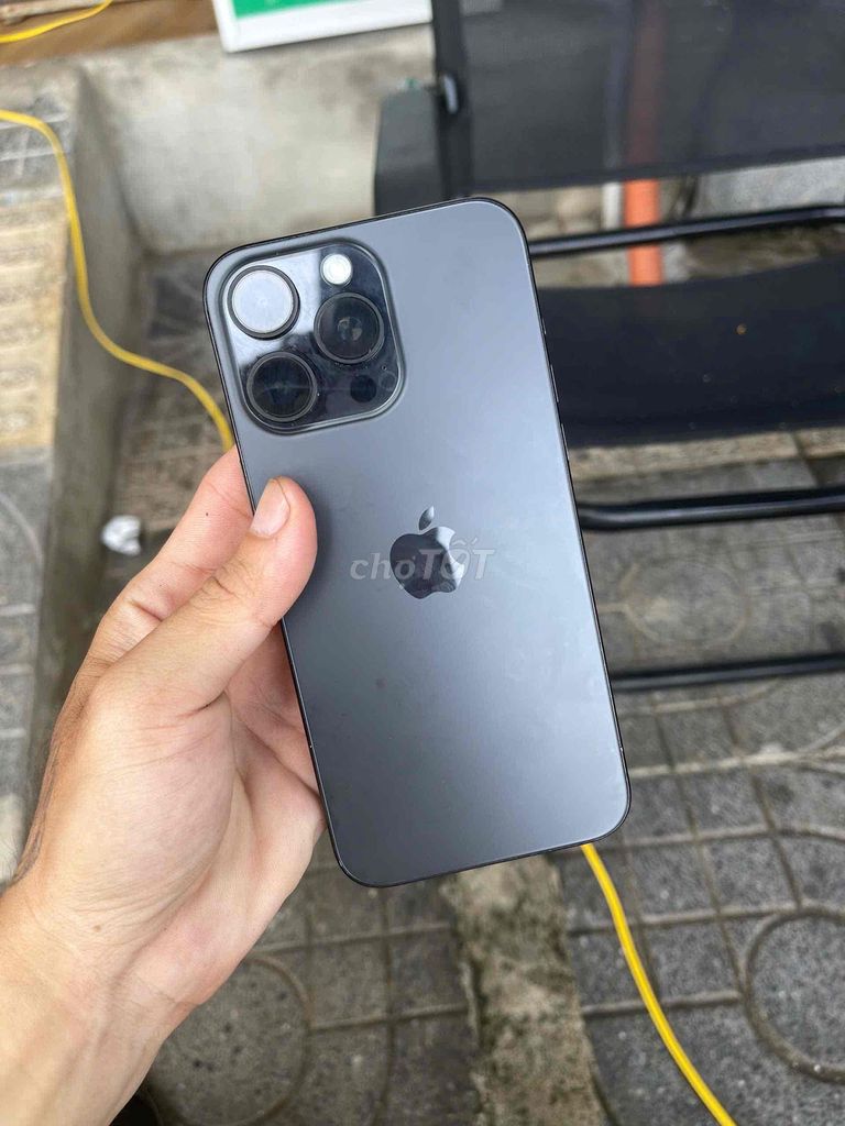 Apple iPhone 15 Pro Max черный