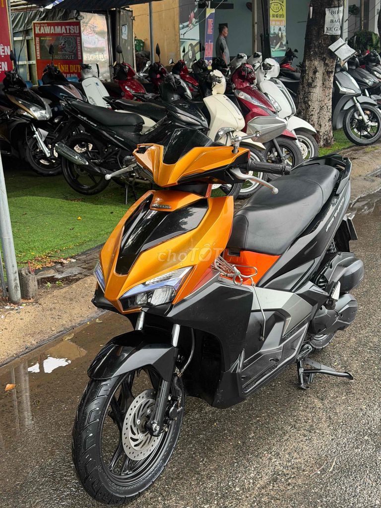 AB 2016 - hỗ trợ góp tư và ngân hàng