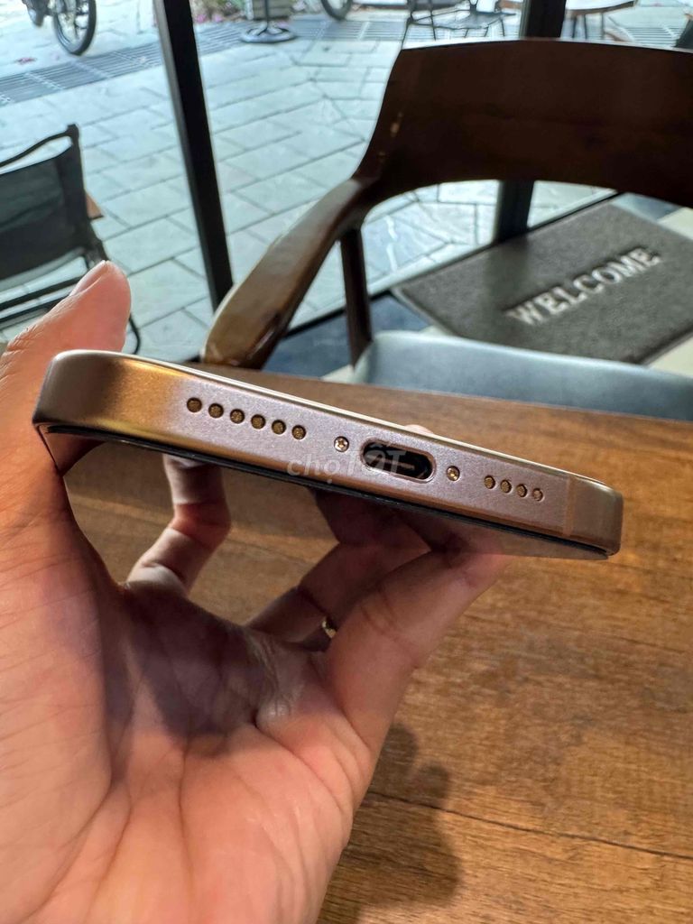 Фото 3: Продам iPhone 16 Pro Max 256GB цвет Пустыня VN/A