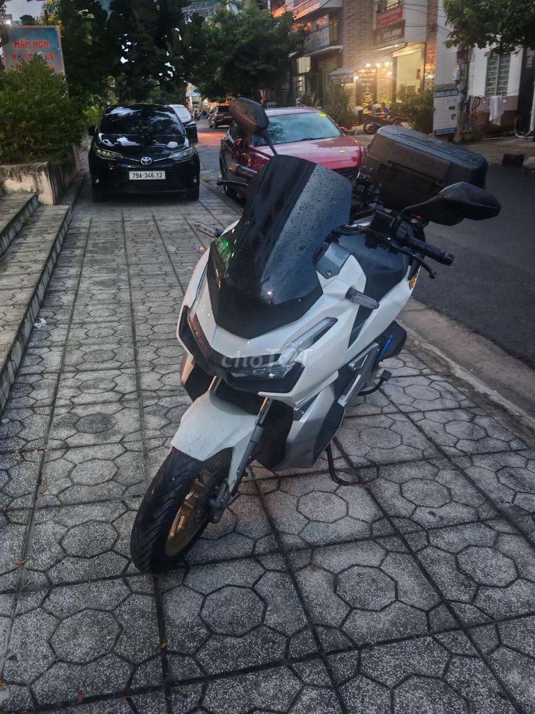 Honda ADV 150 2021 Белый 35.000 км