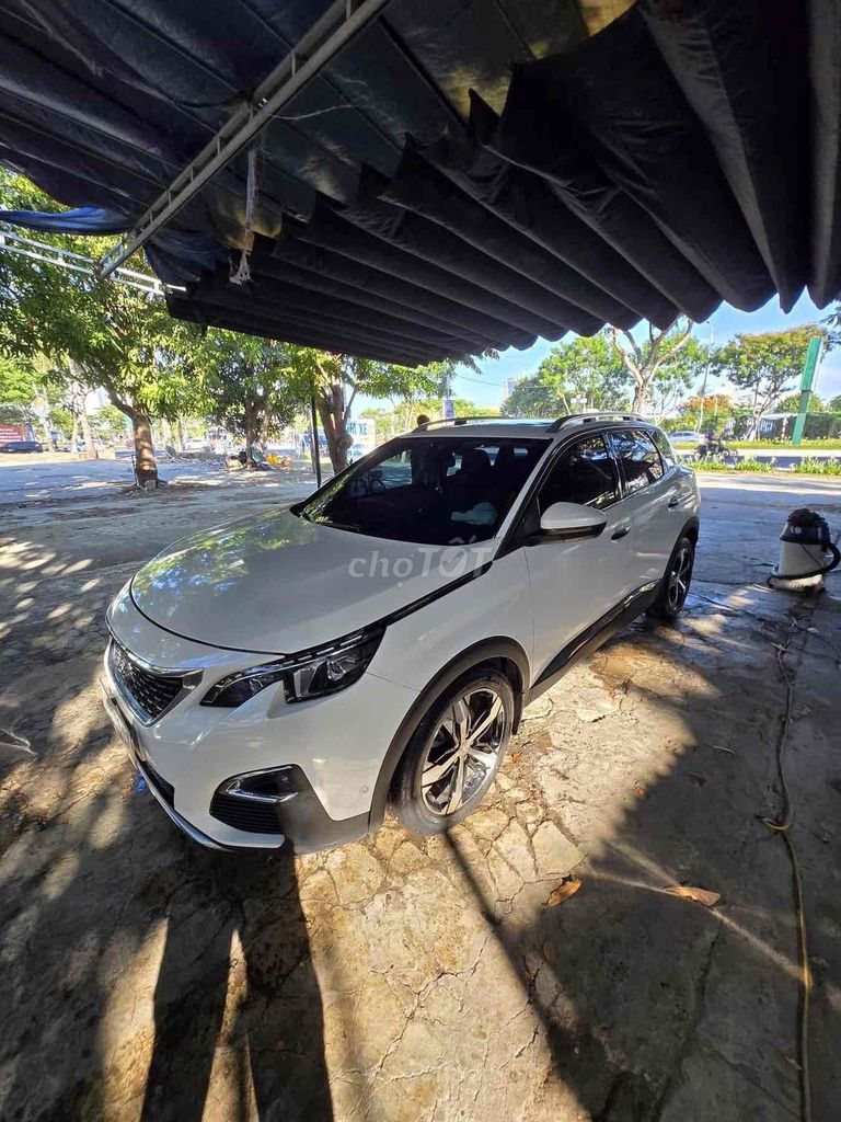 Фото 3: Peugeot 3008 1.6 Turbo AT 2024 Белый 42896 км
