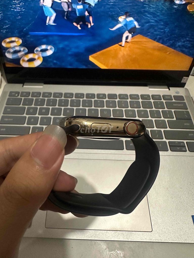 Apple Watch Series 7 eSIM