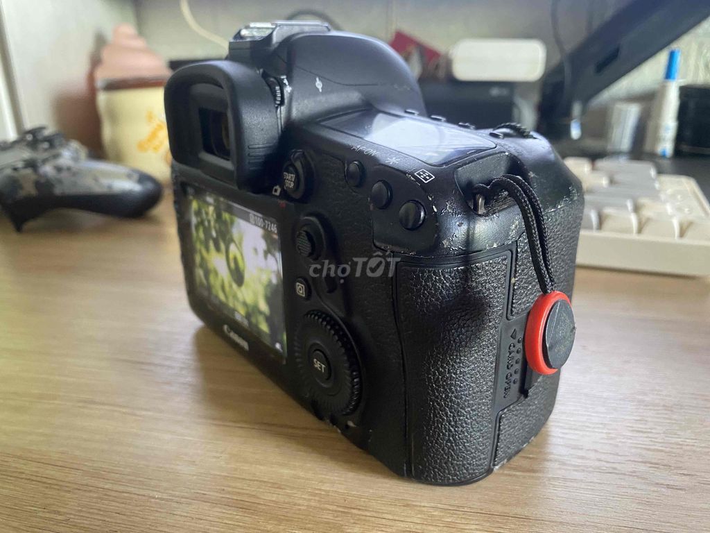 Фотоаппарат Canon EOS 5D Mark IV черный