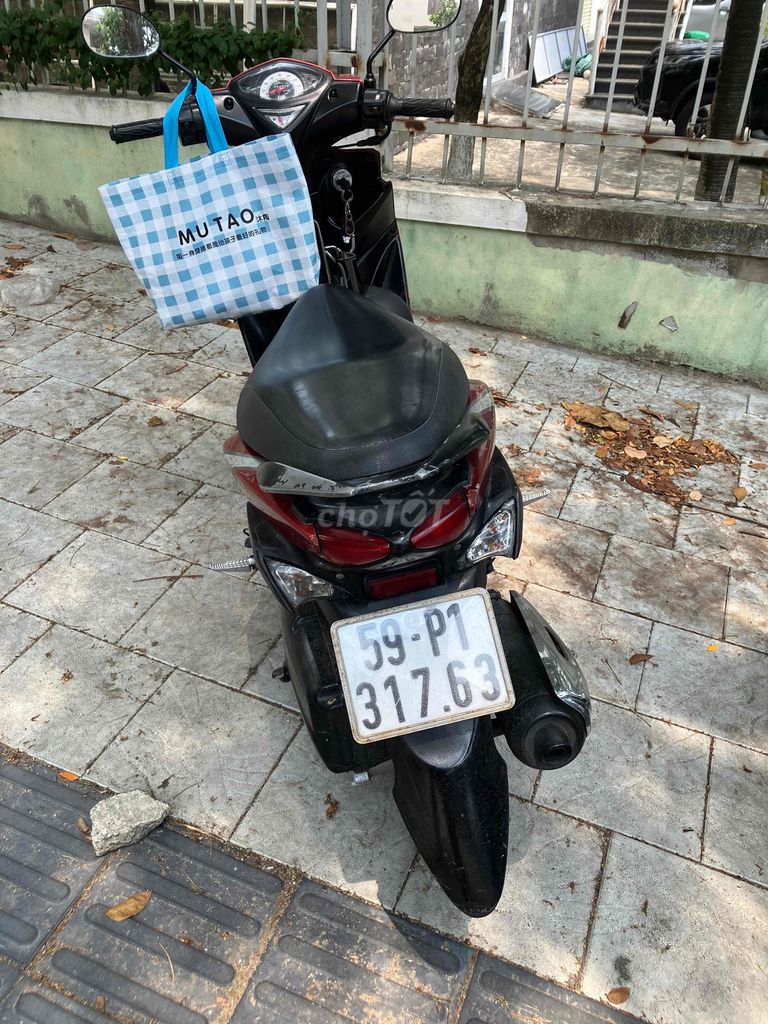 Фото 2: Suzuki Hayate 125 125cc Красный