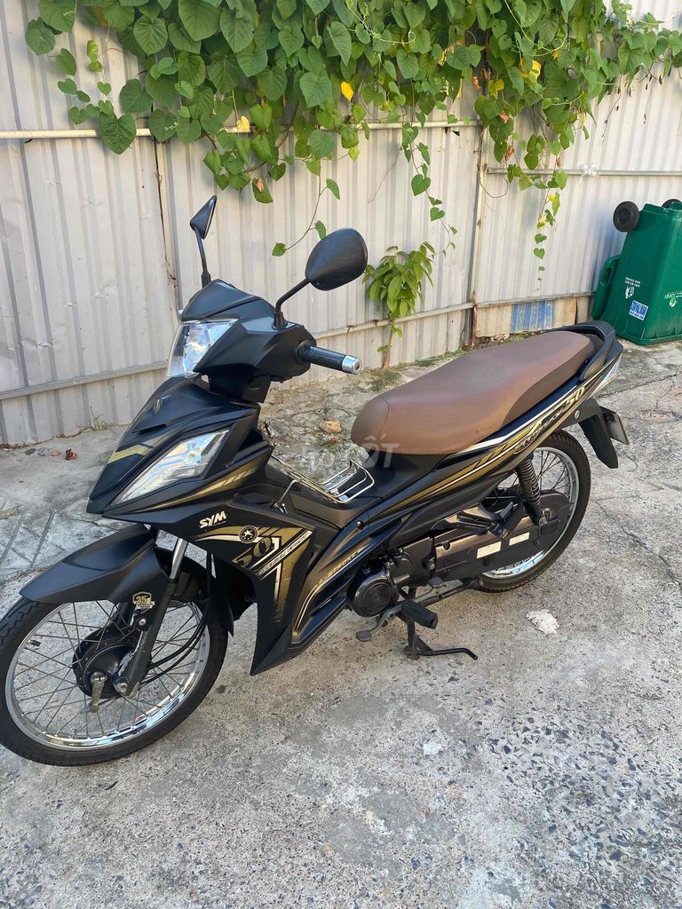 SYM Elegant 110 Черный