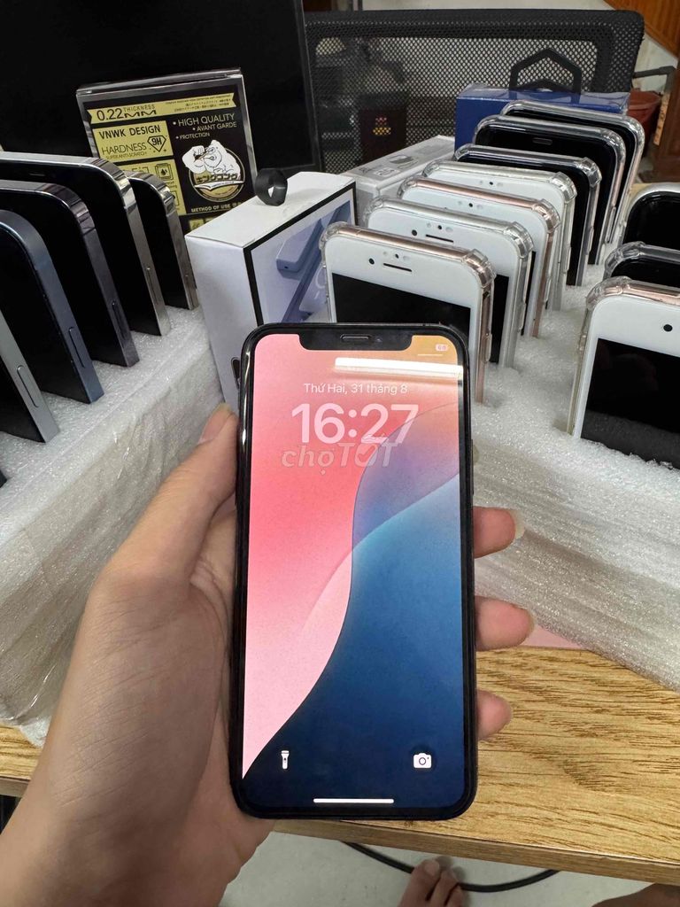 Фото 2: Apple iPhone 11 Pro 64GB Серый (Б/У)