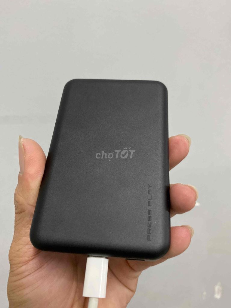 Фото 3: Внешний аккумулятор 10000mAh MagSafe Type-C черный