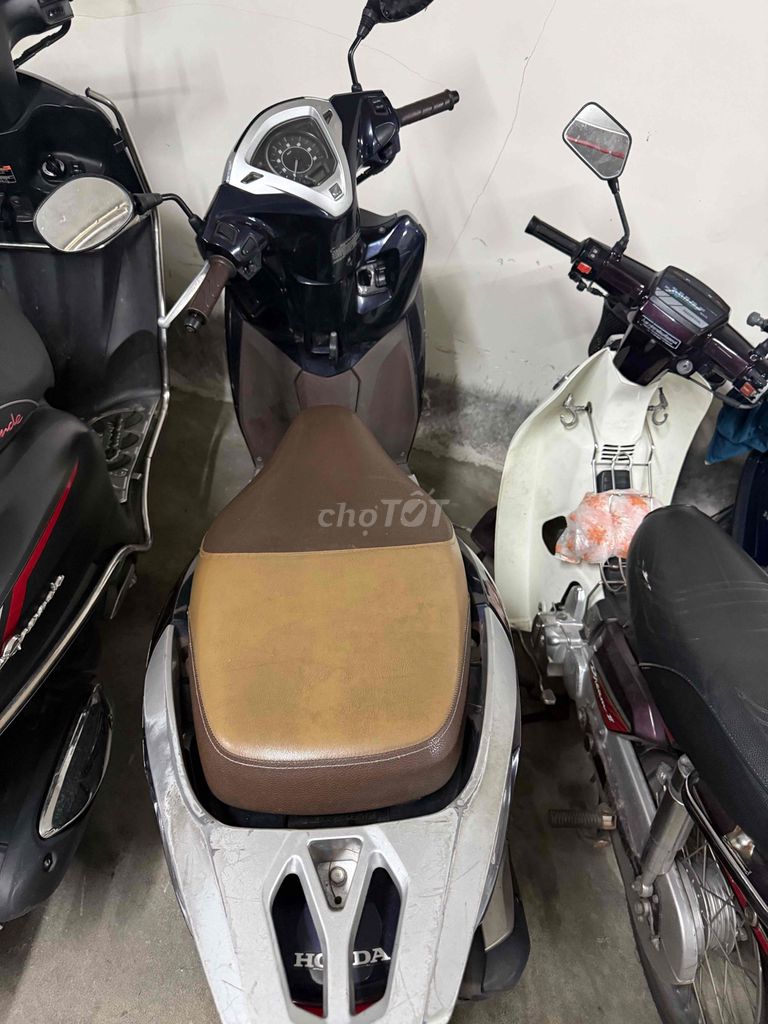 Honda Lead Cao cấp 2019 xanh