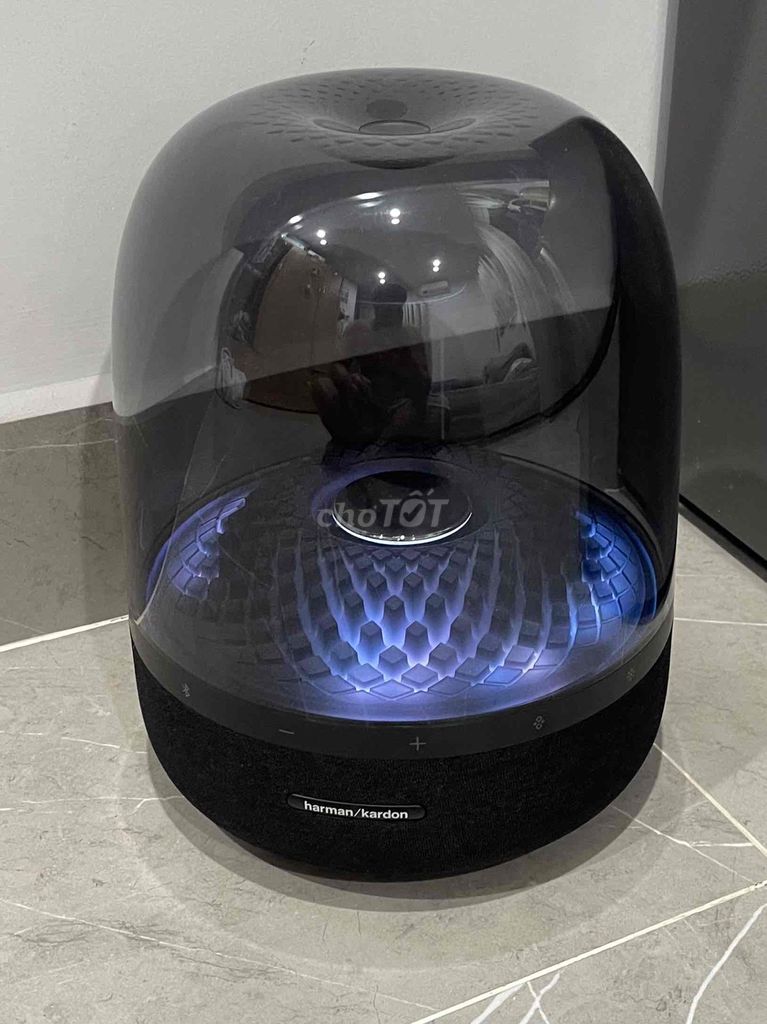 Колонка Bluetooth Harman Kardon AURA 4 Черная Б/У