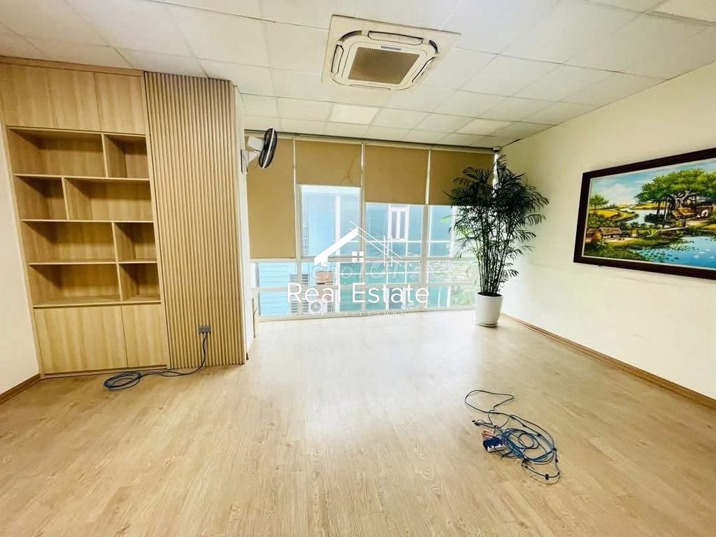 Фото 2: Аренда дома HXT Bàu Cát 2, п.14, р-н Танбинь, площадь: 6x17 м, 1 этаж + 3 этажа