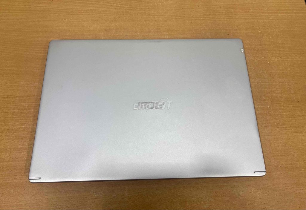 Ноутбук Acer Aspire i5-1035G1 RAM 8 ГБ / 256 ГБ