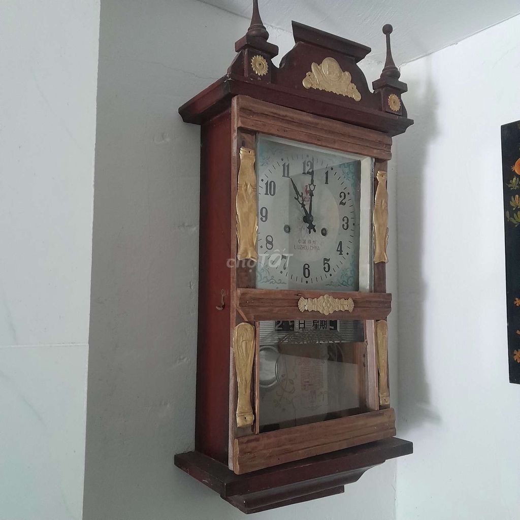 Настенные часы из дерева, коричневые, винтажные