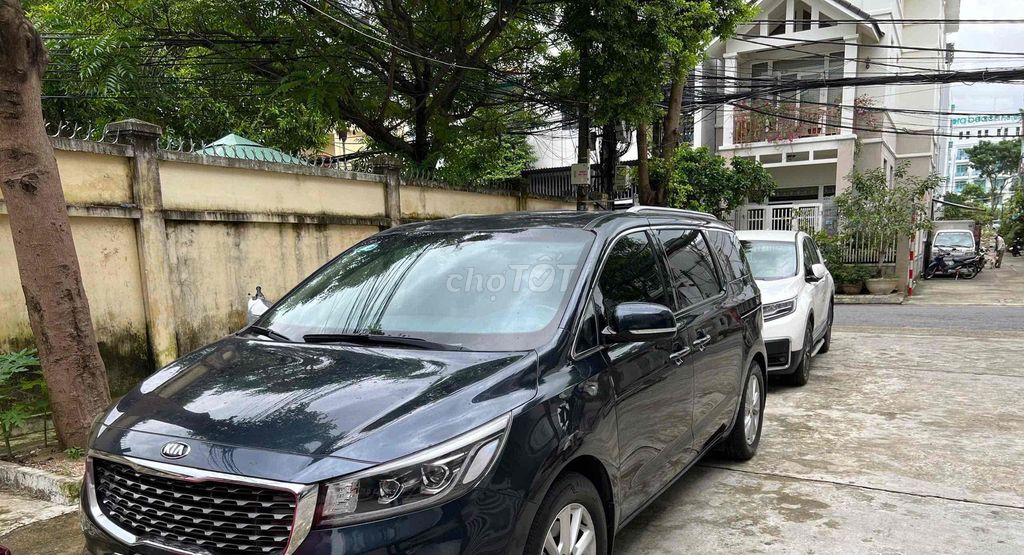 Фото 2: Kia Sedona 2019 Дизель 237307 км