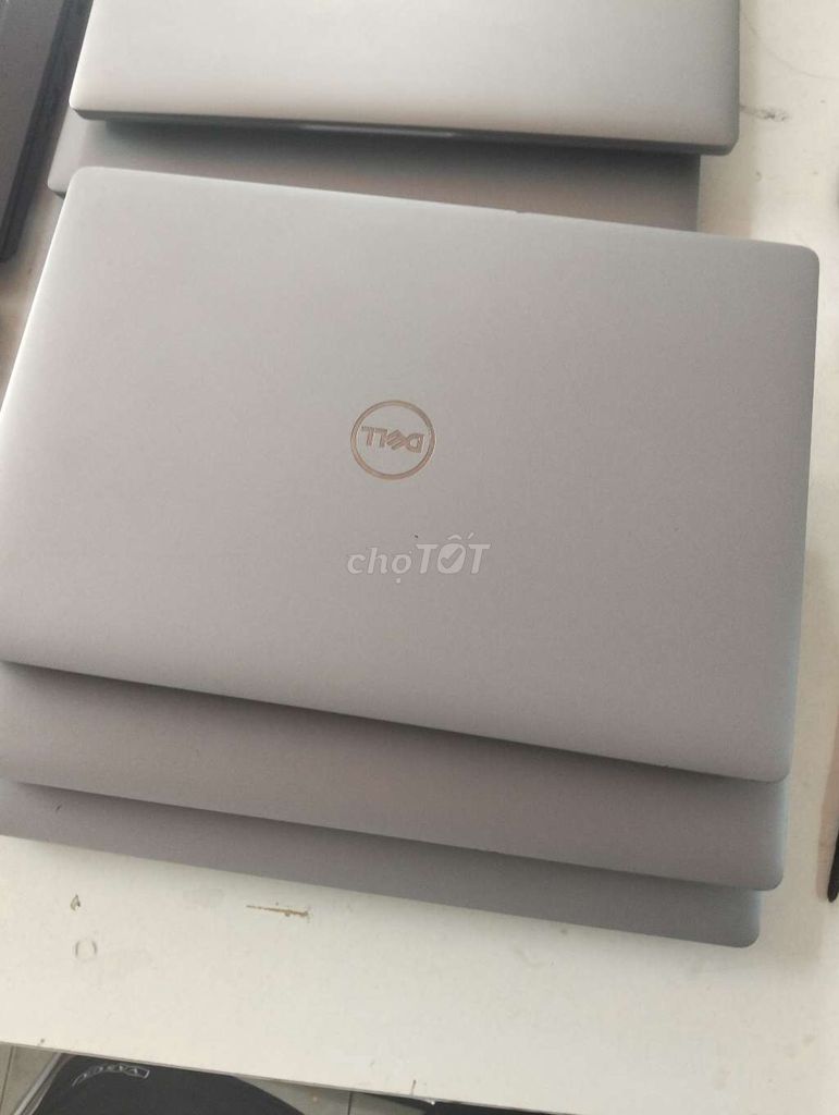 Фото 3: Dell Latitude 13 5310 i7