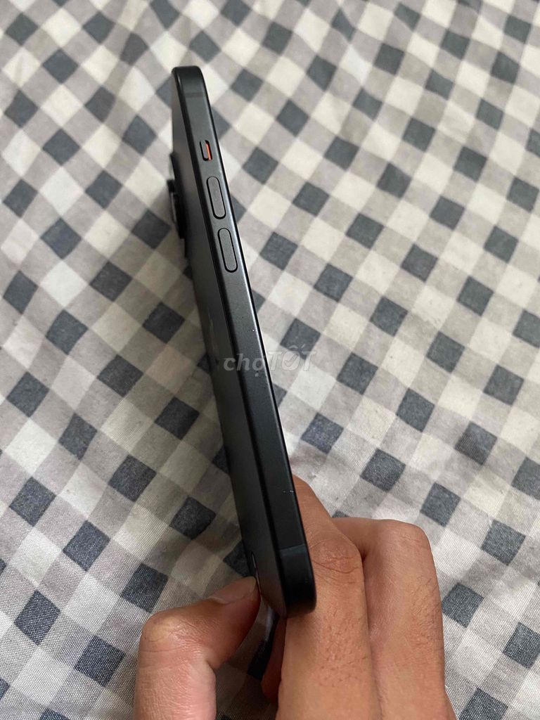 Фото 3: iPhone 15 128GB чёрный новый