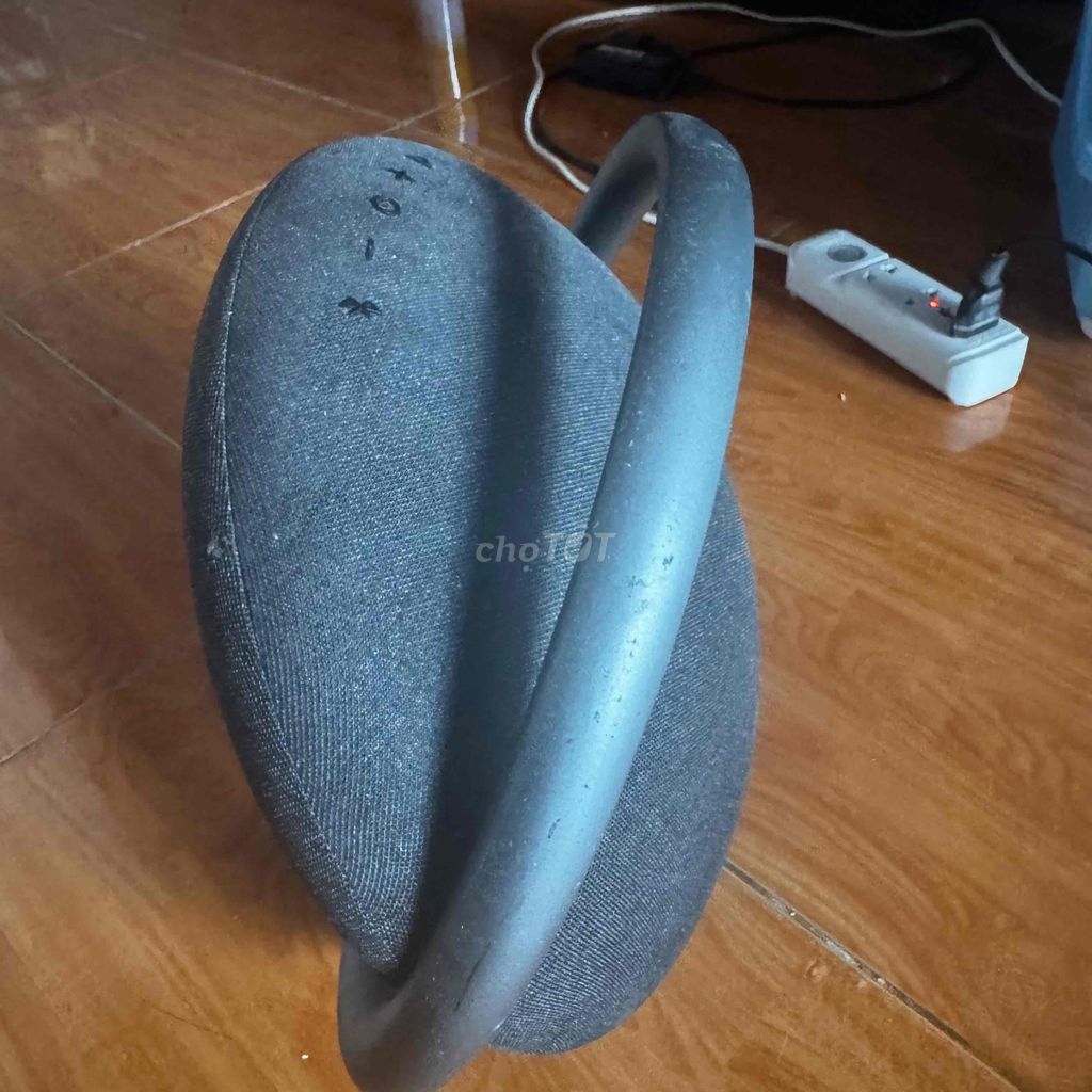Фото 2: Колонка Bluetooth Harman Kardon Onyx Studio 7 черная
