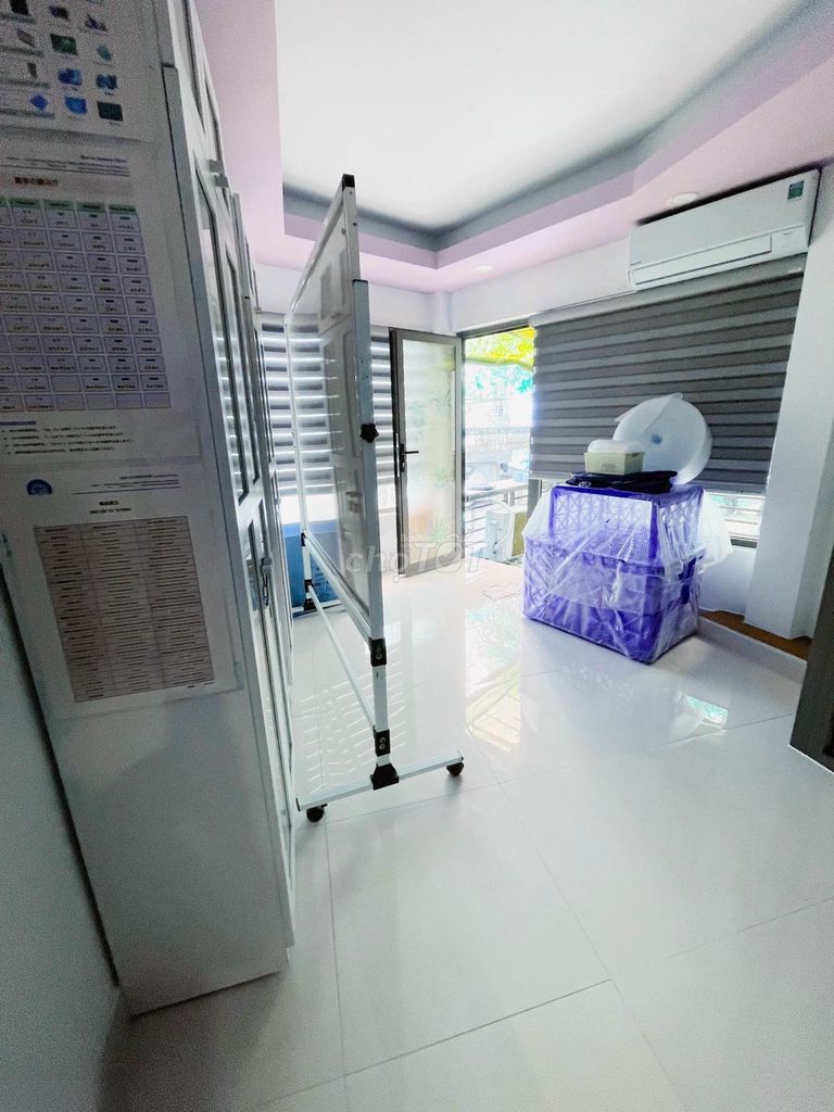 Фото 3: Продажа дома на Хоанг Хоа Тхам, Биньтхань, 36м², 6 спален, 5 этажей, рядом с рынком Батьеу