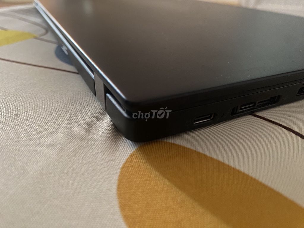 Фото 3: Lenovo ThinkPad T490s