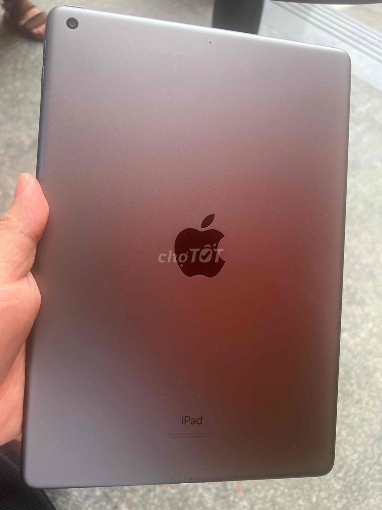 Apple iPad Gen 8 Серый 32GB